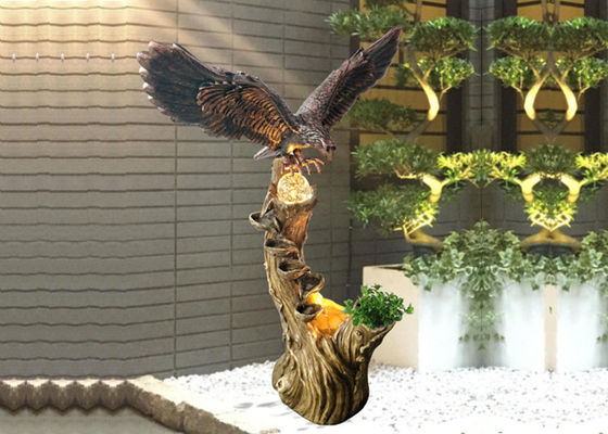 বাঁকানো বল Eগল পশুর বহিরঙ্গন জলের ফোয়ারা সরবরাহকারী